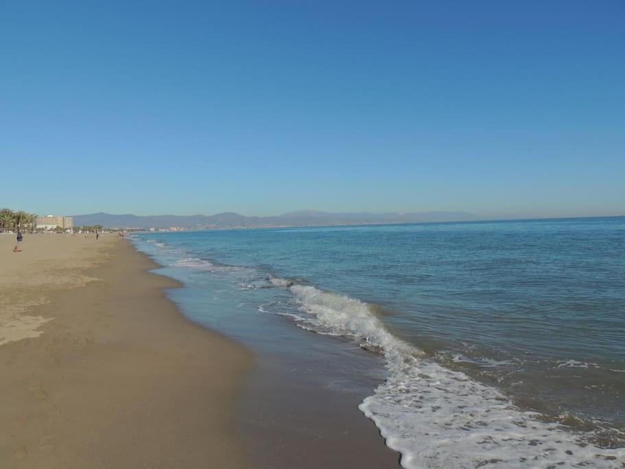 Playamar Beach. Торремолінос Екстер'єр фото